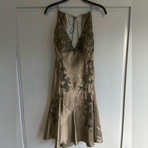 Onyx Nite - Cocktail dress with floral detail